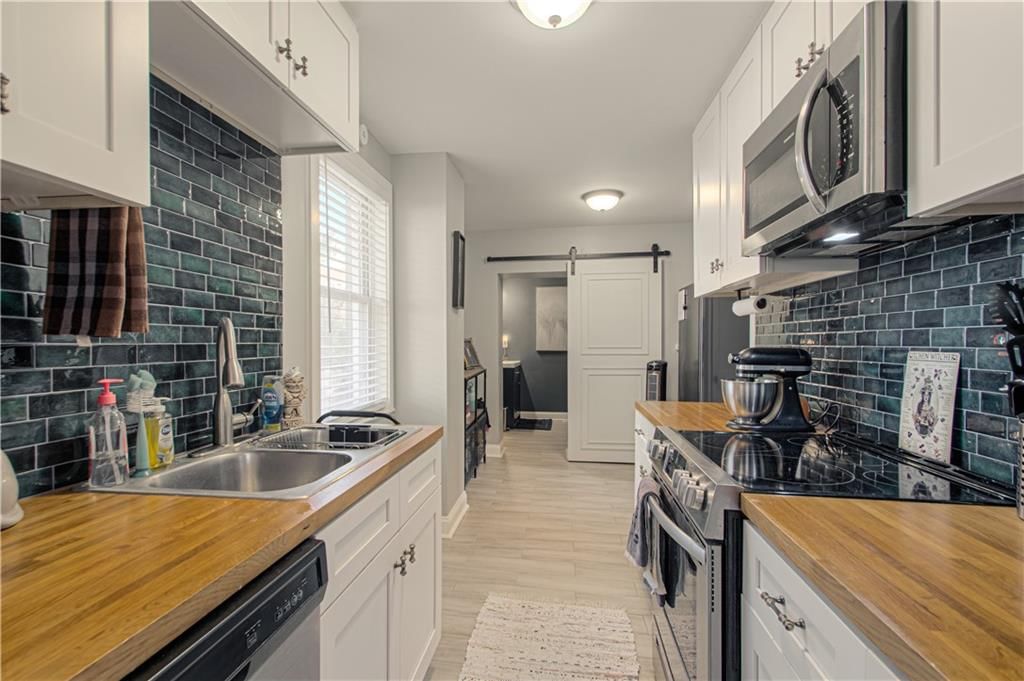 3419 Central Street — photo 11