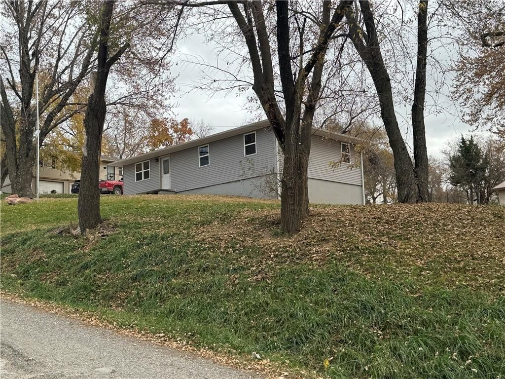 114 Hickory Street — photo 2