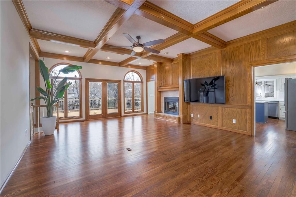 416 NE Brockton Drive — photo 4
