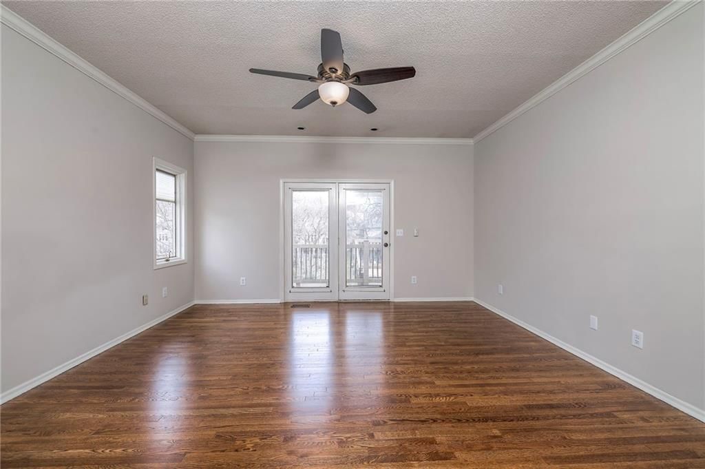 416 NE Brockton Drive — photo 17