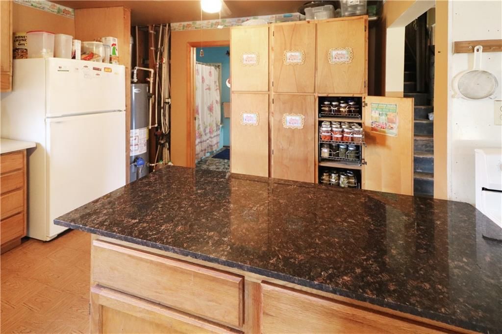 103 W 3rd Street — photo 9