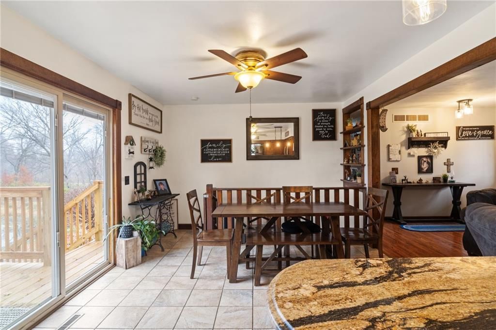 406 Frederick Drive — photo 9
