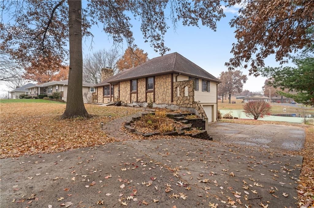 406 Frederick Drive — photo 26