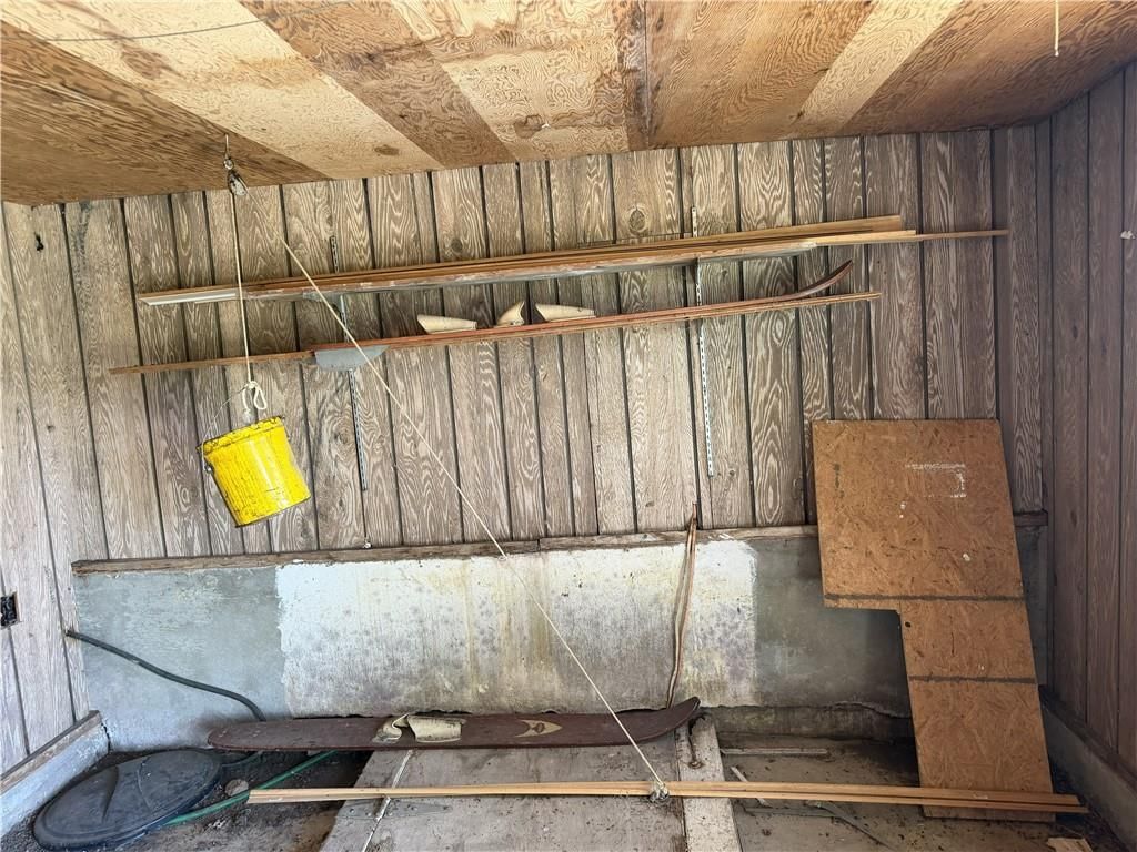 805 Lake Viking Terrace — photo 7