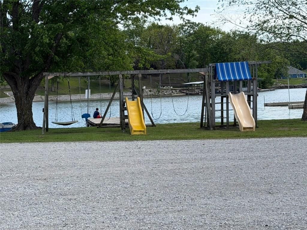 805 Lake Viking Terrace — photo 15