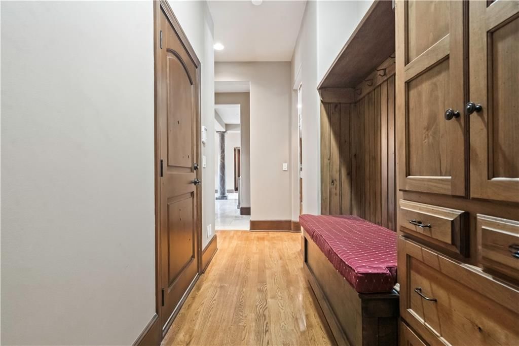 4501 N Hickory Lane — photo 31