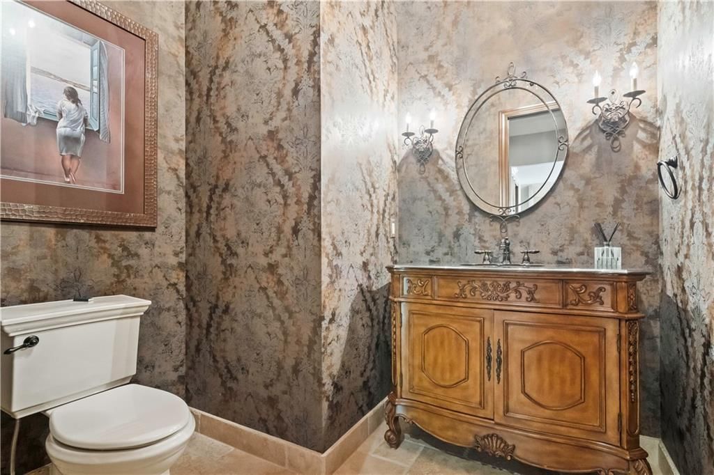 4501 N Hickory Lane — photo 32