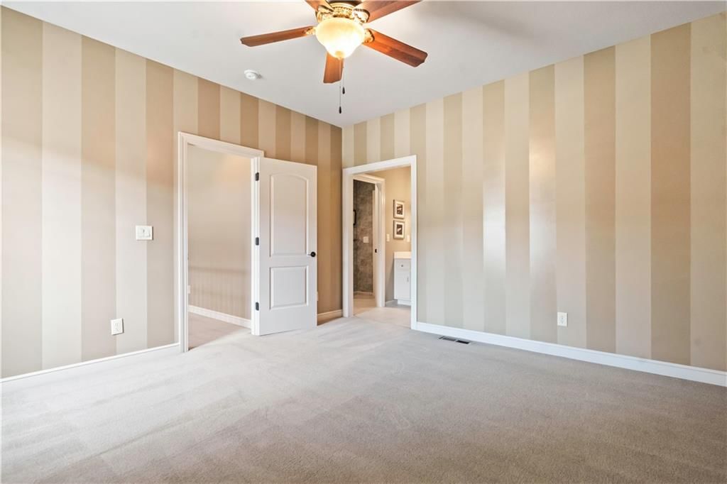 4501 N Hickory Lane — photo 47