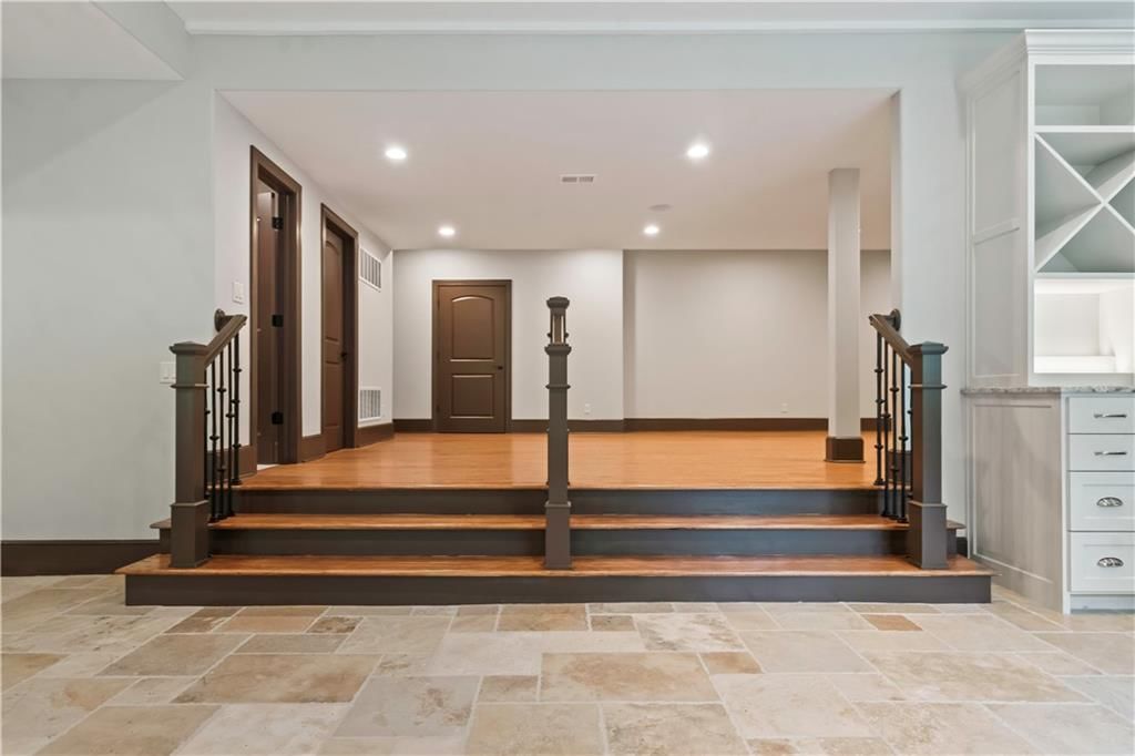 4501 N Hickory Lane — photo 66
