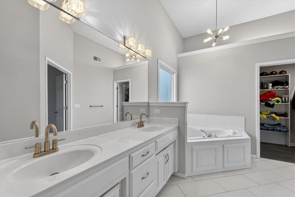 1008 SW Pacific Drive — photo 25