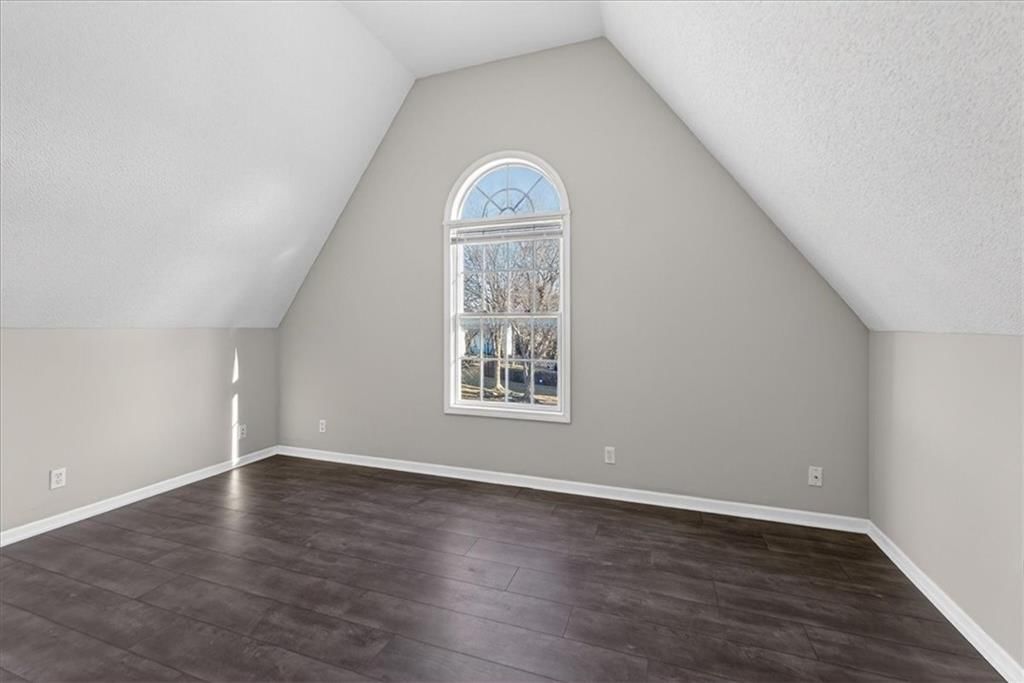 1008 SW Pacific Drive — photo 29
