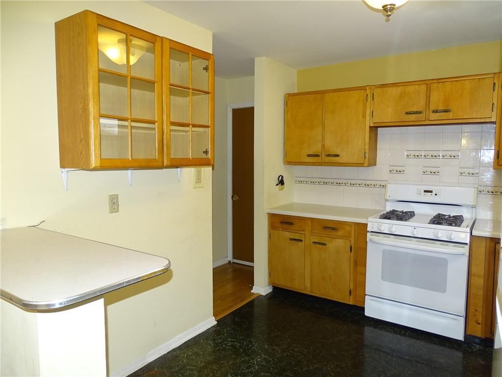 659 Thornton Street — photo 10