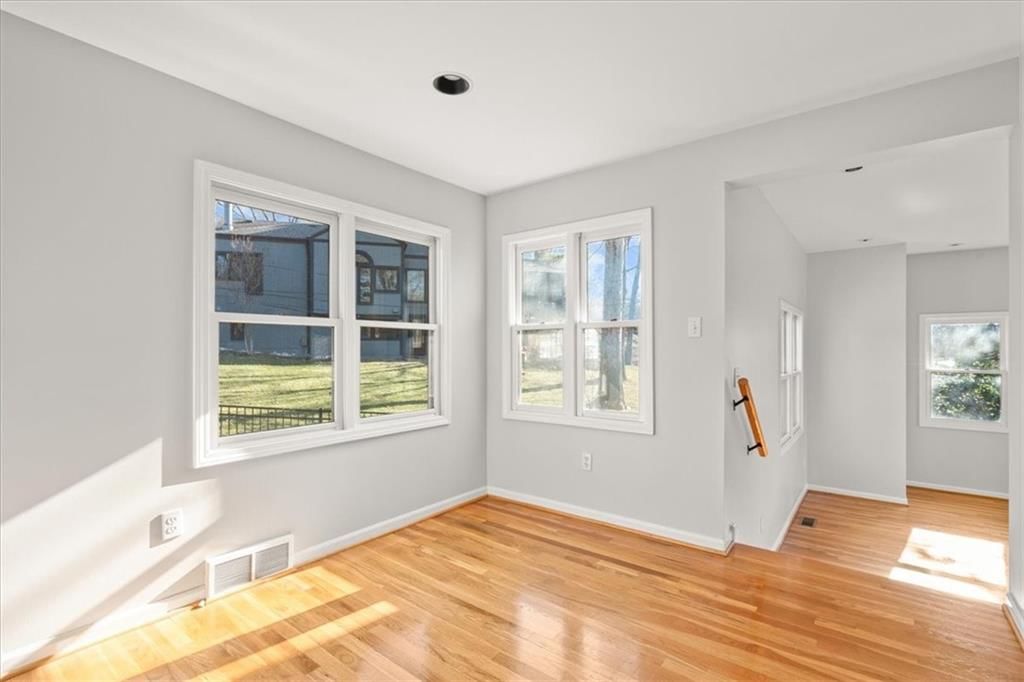 2404 W 86th Terrace — photo 10