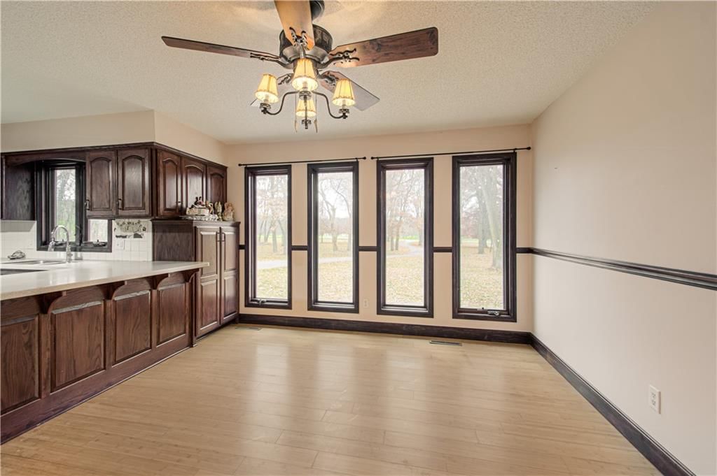 2824 Sunburst Drive — photo 5