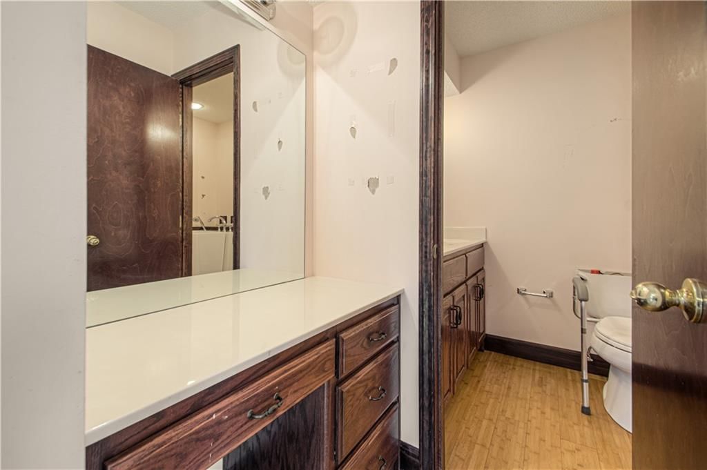 2824 Sunburst Drive — photo 14