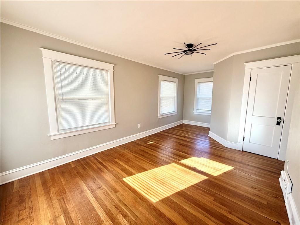 3811 College Avenue — photo 34