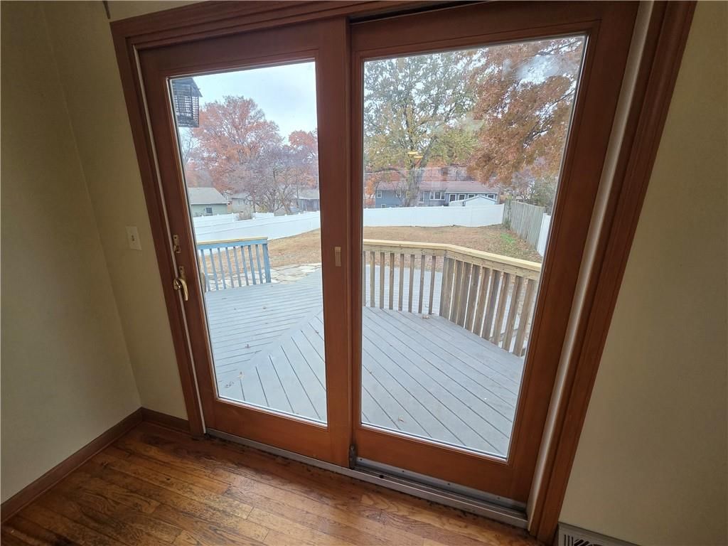 313 Goodrich Drive — photo 8