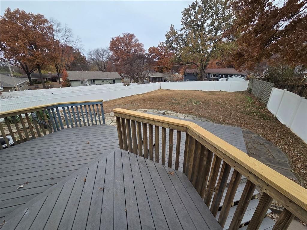 313 Goodrich Drive — photo 11