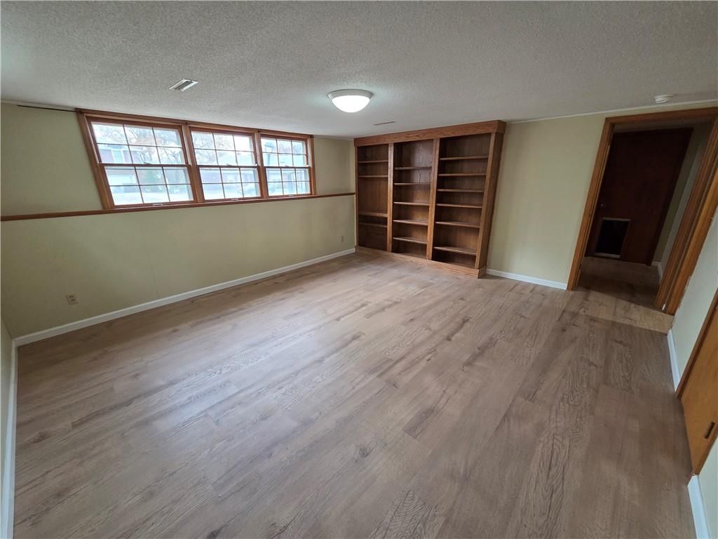 313 Goodrich Drive — photo 34