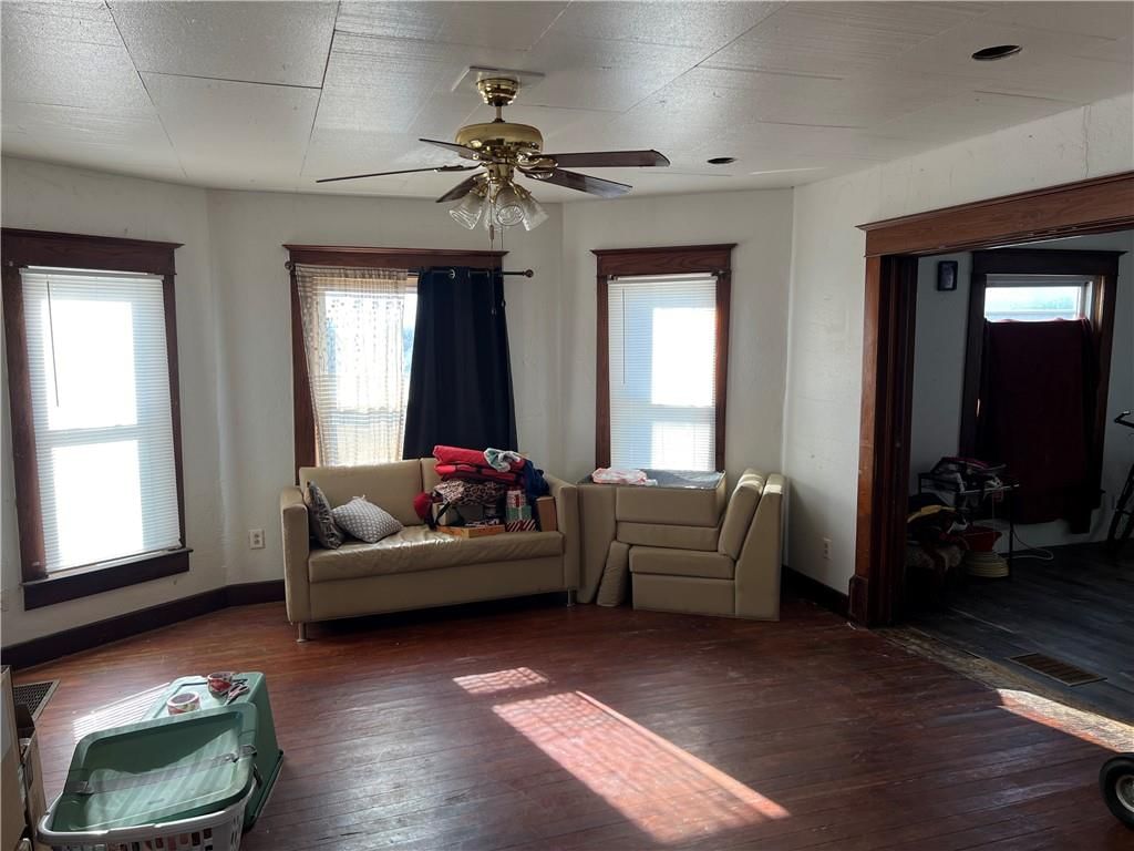 504 N Jefferson Avenue — photo 11