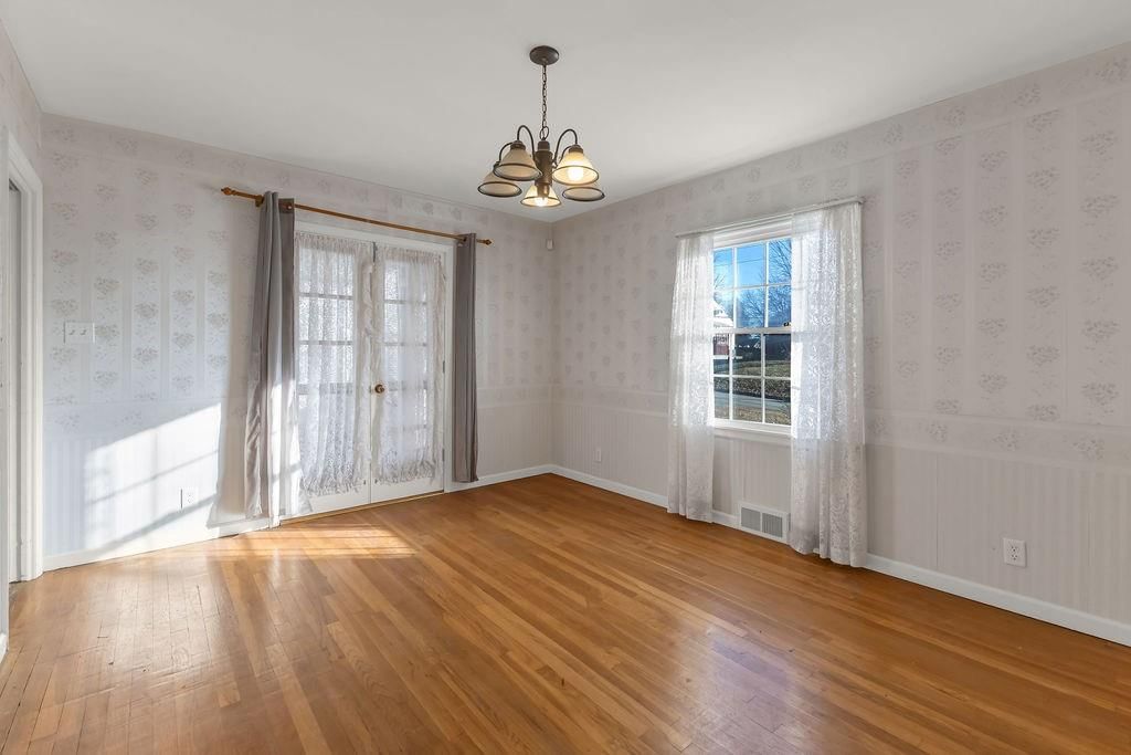 3405 Gene Field Road — photo 10