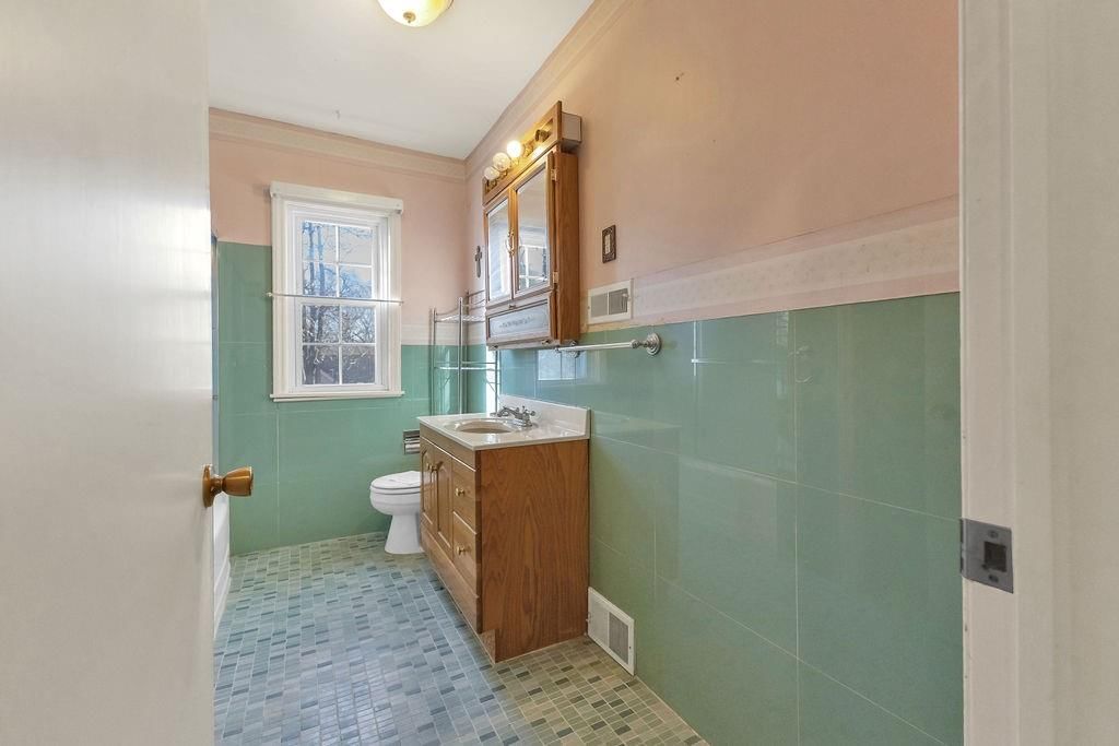 3405 Gene Field Road — photo 20