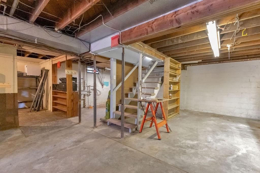 3405 Gene Field Road — photo 29