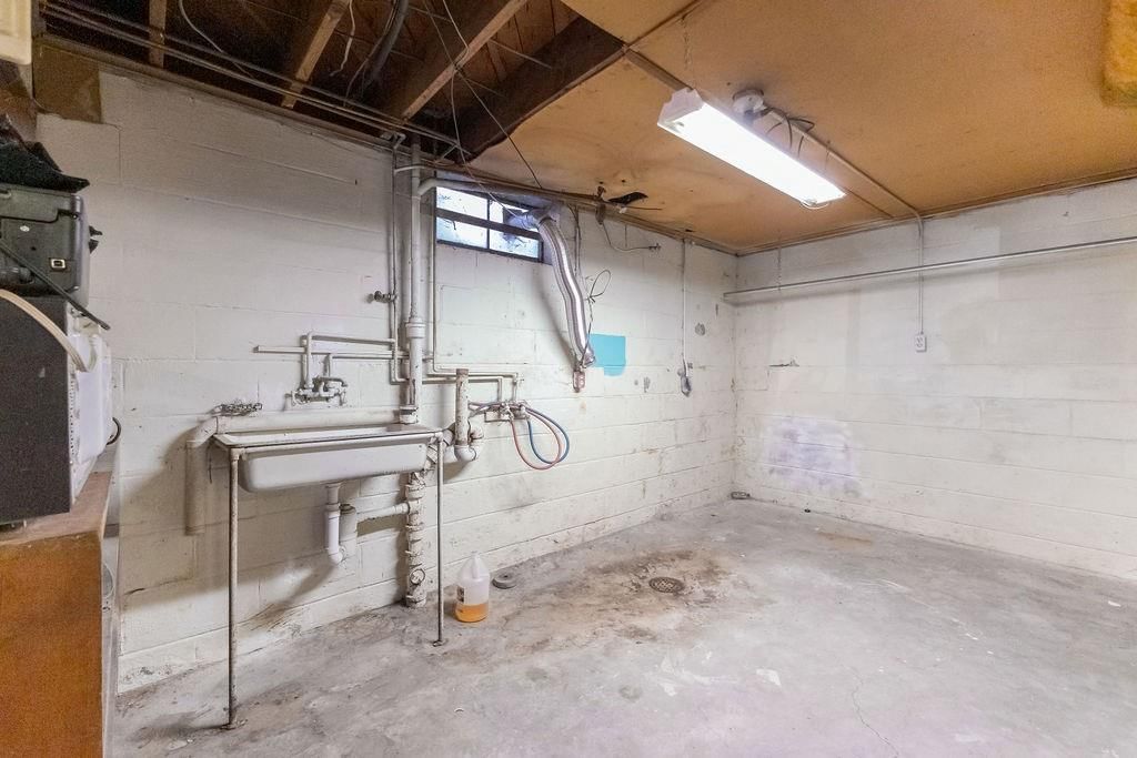 3405 Gene Field Road — photo 30