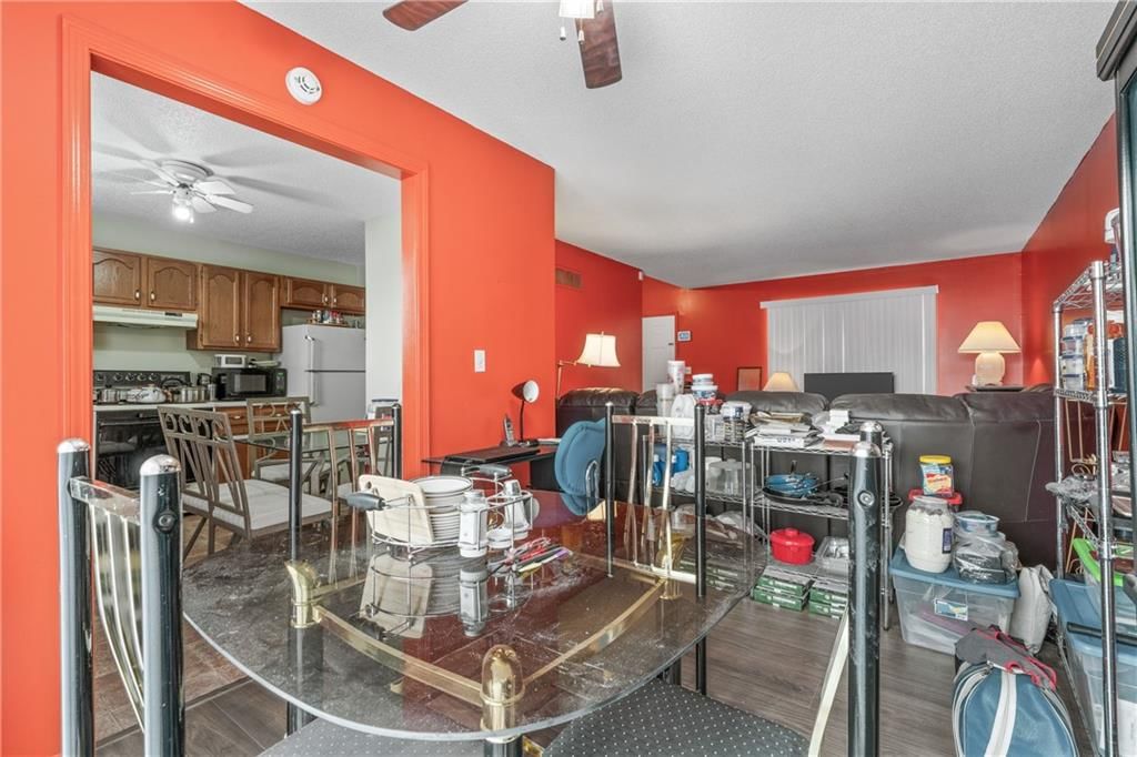 2515 E 10th Street — photo 16