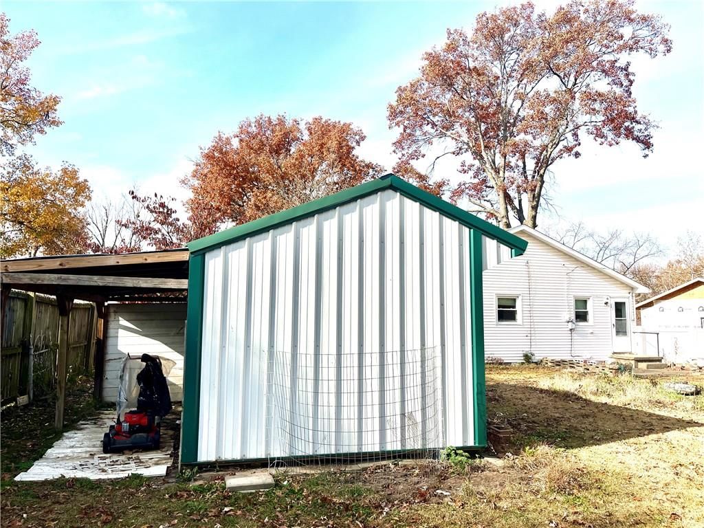 1128 N Clay Street — photo 20