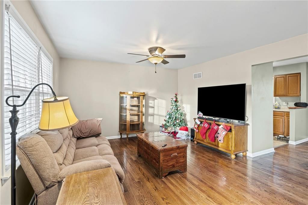 2827 N 73rd Street — photo 5