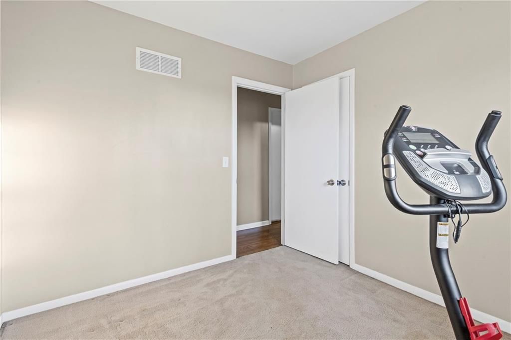 2827 N 73rd Street — photo 15