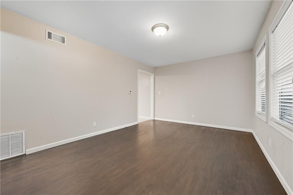 11217 W 69TH Terrace — photo 5