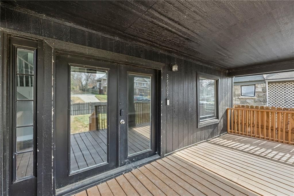3509 Brooklyn Avenue — photo 4