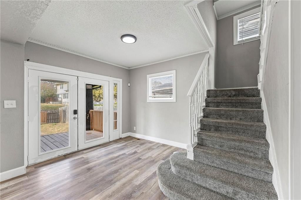 3509 Brooklyn Avenue — photo 6