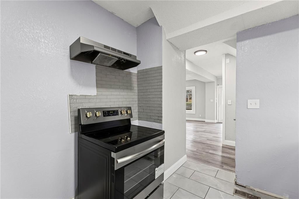 3509 Brooklyn Avenue — photo 12
