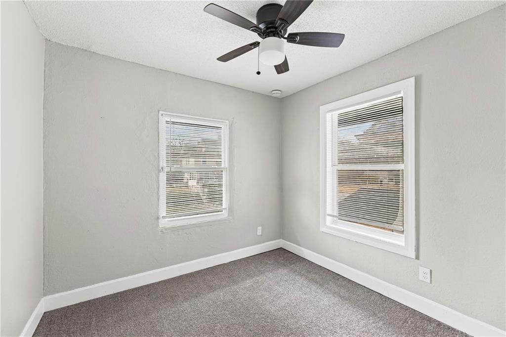 3509 Brooklyn Avenue — photo 16