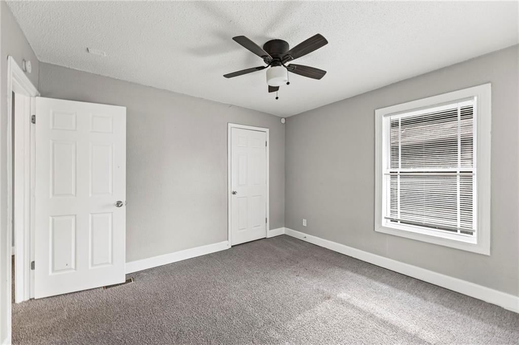 3509 Brooklyn Avenue — photo 19
