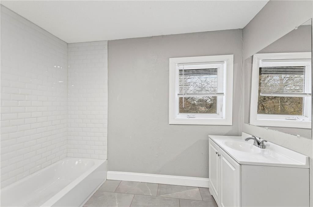 3509 Brooklyn Avenue — photo 23