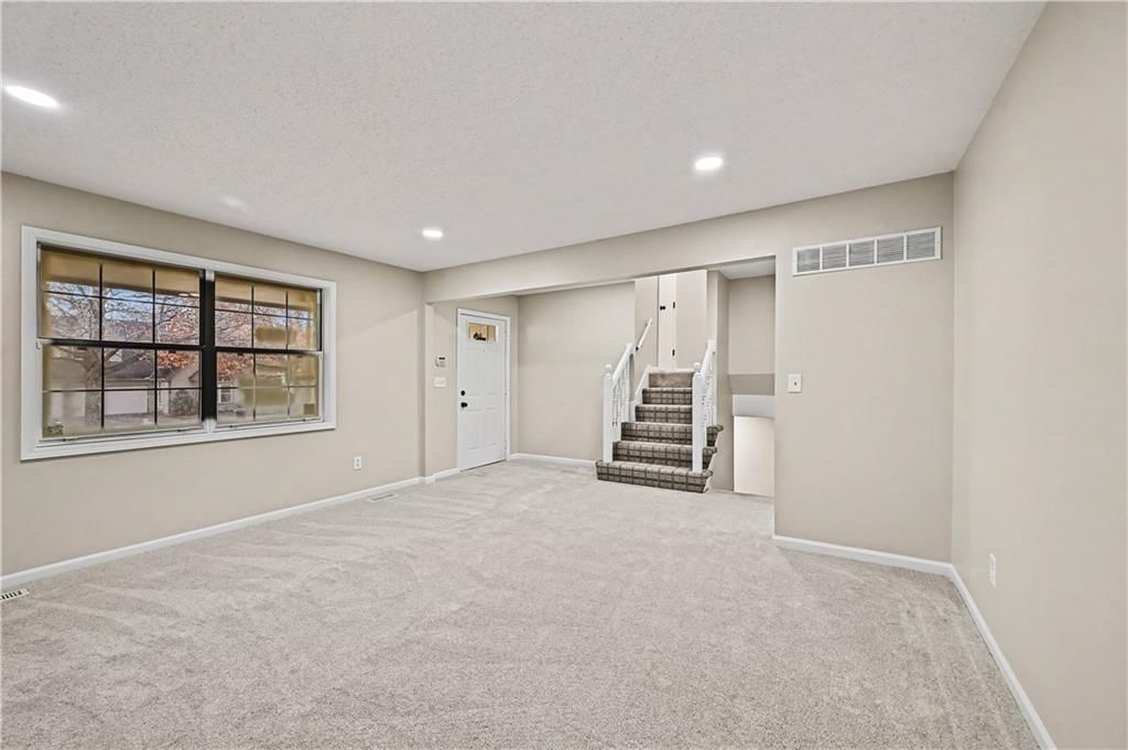 6436 N Jarboe Street — photo 6