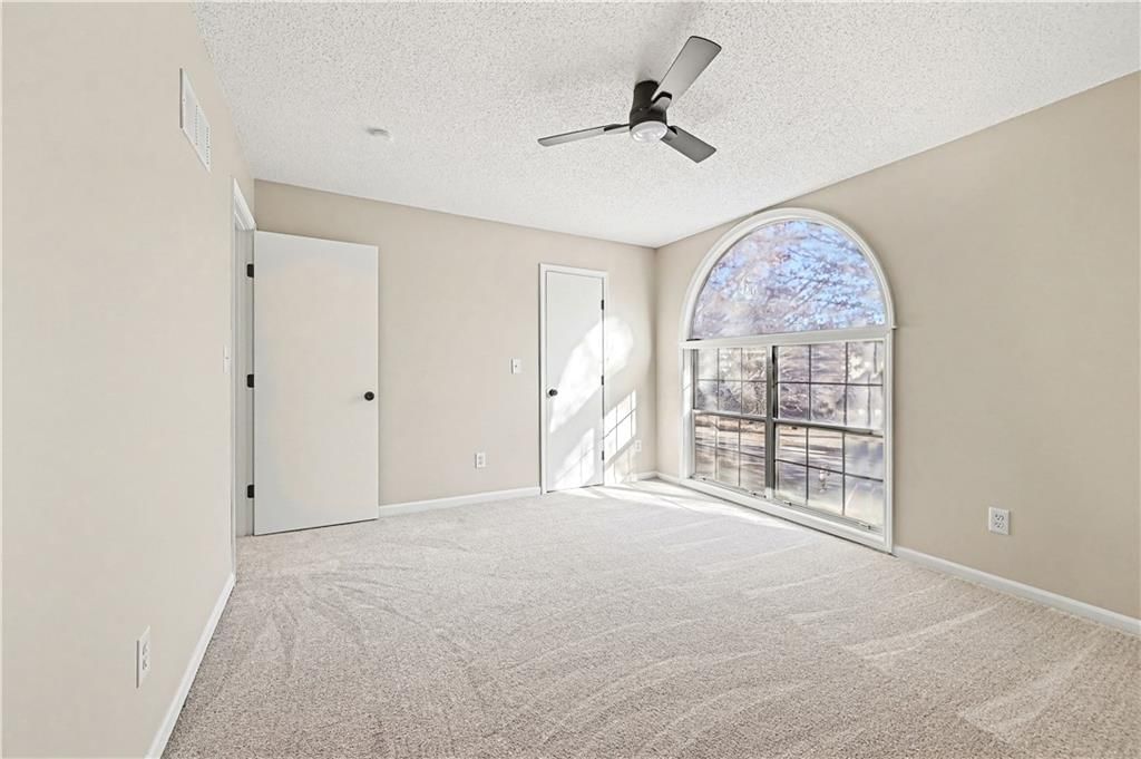 6436 N Jarboe Street — photo 15
