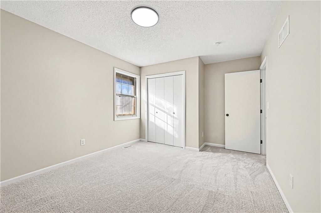 6436 N Jarboe Street — photo 17