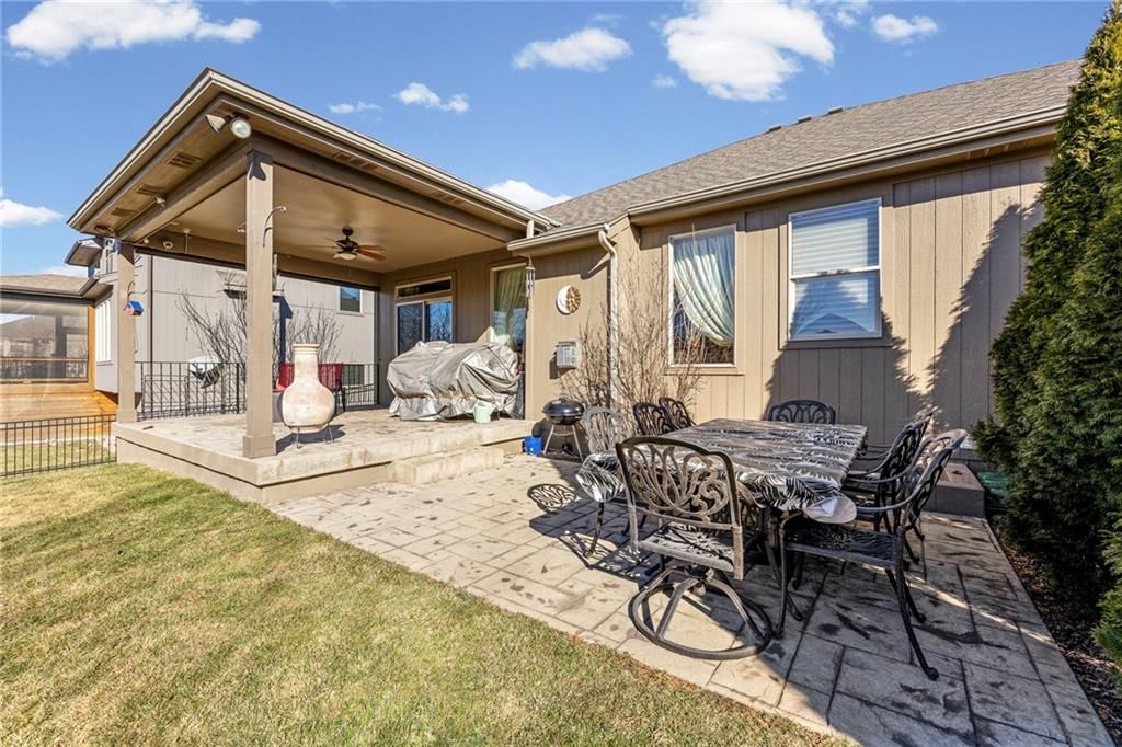 16576 S Summertree Lane — photo 42