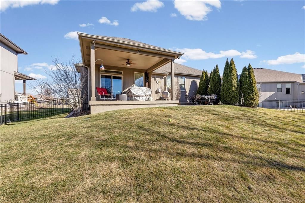 16576 S Summertree Lane — photo 44