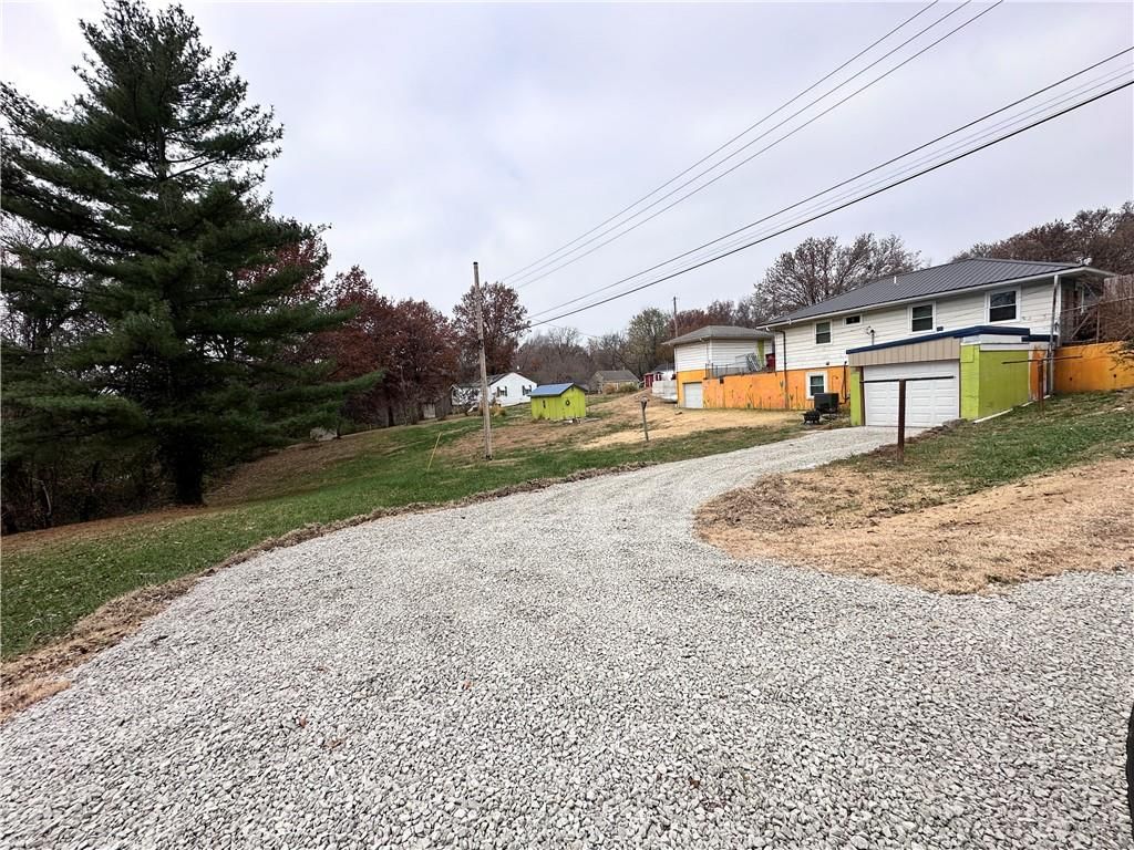 1605 Poplar Street — photo 8