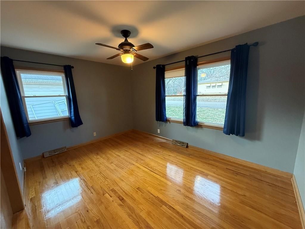 1605 Poplar Street — photo 15