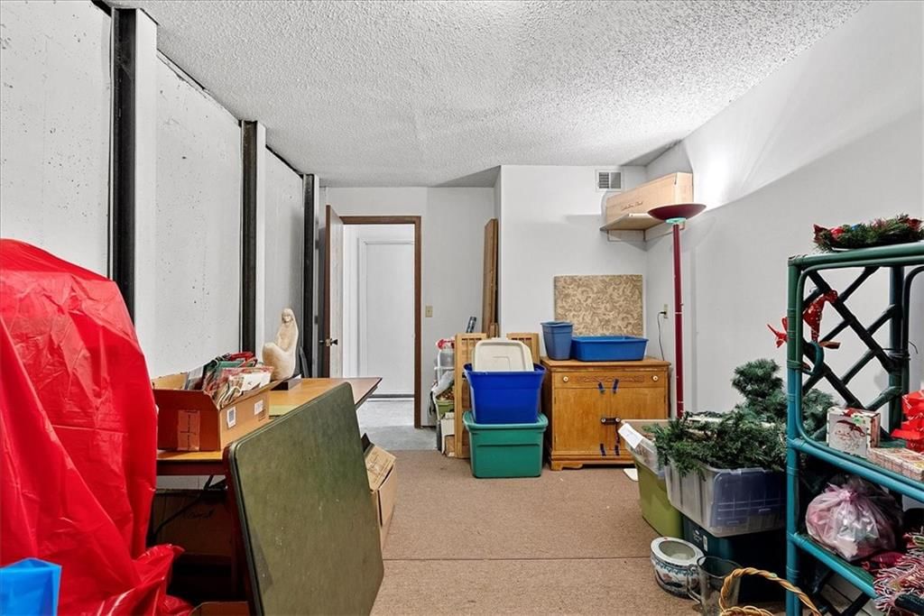 8333 Lowell Avenue — photo 21