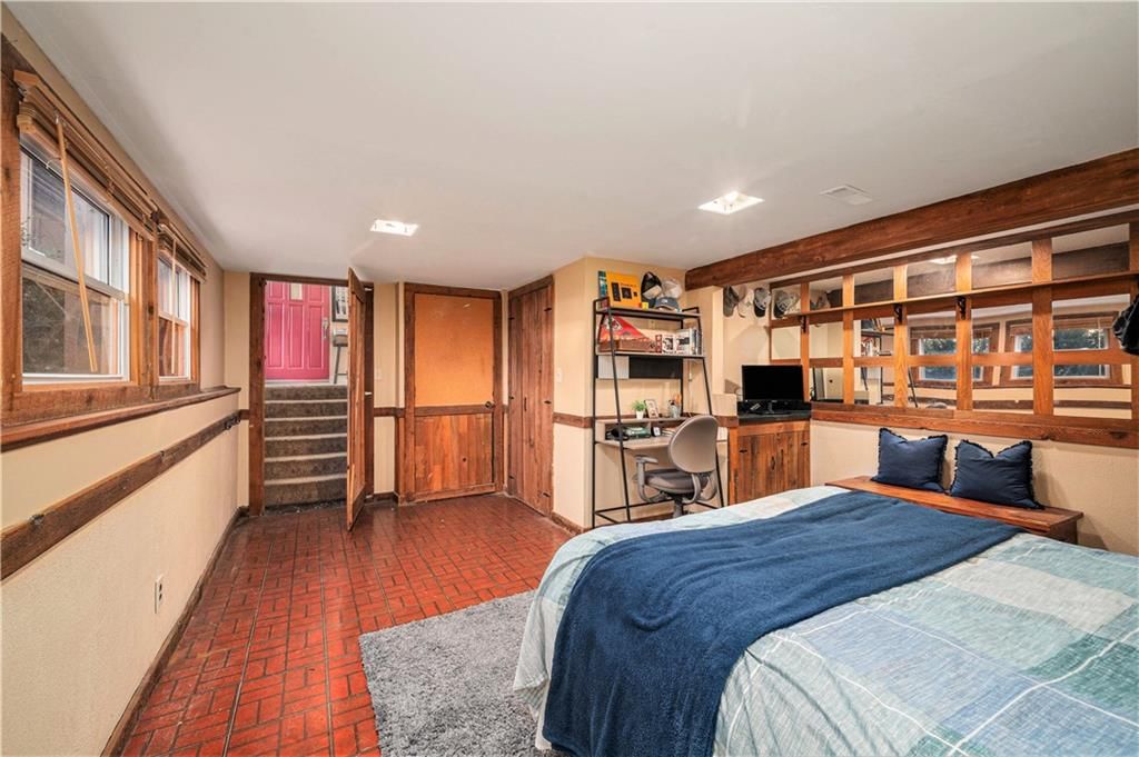 1121 NE Oak Tree Drive — photo 27