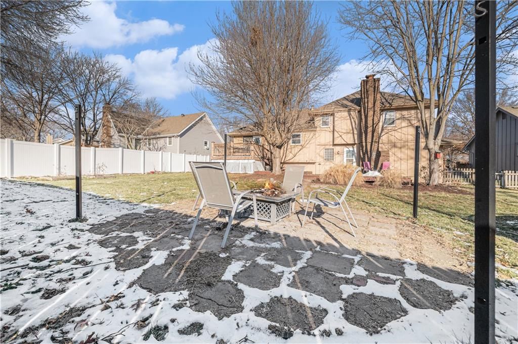 1121 NE Oak Tree Drive — photo 30