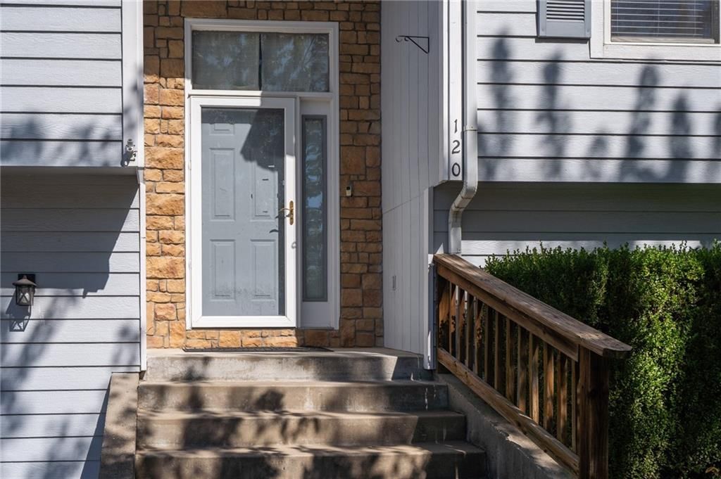 120 Hillside Drive Drive, Baldwin City, KS